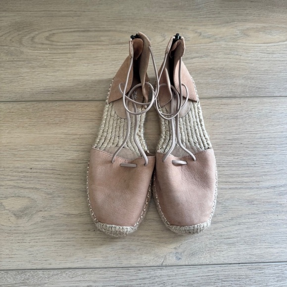 Eileen Fisher Tan Leather Espadrille Sandals - Picture 1 of 6